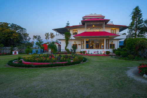 Farm Naturelle | Pet-friendly 3-BHK Farmhouse Near Jim Corbett With Garden, Terrace & Orchards 