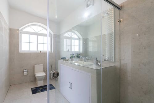 Brickwood Hill W/ Outdoor Pool