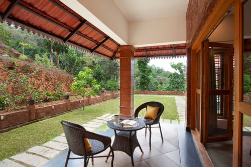 Majestic @ Regal Retreat