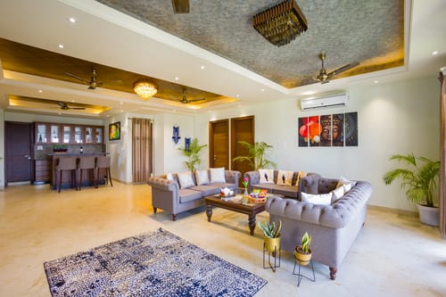 BYDM The Sky Heaven | Charming Pet-friendly 4-BHK Penthouse 15 Min from Triveni Ghat With Balcony, Bar & Lift