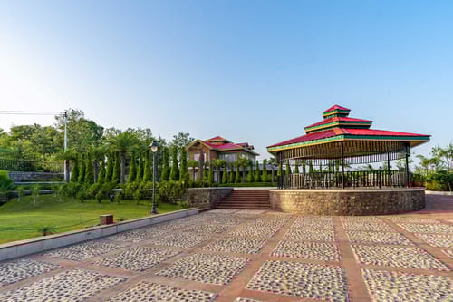 Dhauladhar House - Masrur