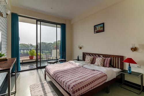 Serenity by the Ganges