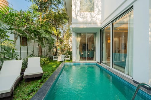 Laguna Camellia | Opulent 4-BHK Getaway Near Popular Beaches With Private Pool, Balcony & Indoor Bar