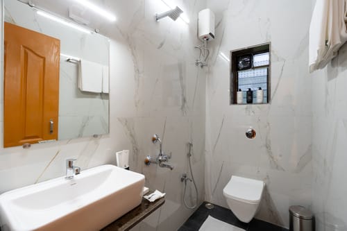 The Fernstead | Hillview 5-BHK Villa With Private Pool & Terrace; Near Major Beaches