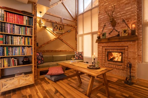 Suroor w/ Central Heating - Tangmarg