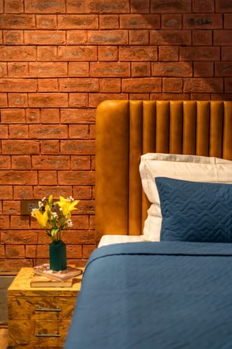 Frozen Fall @ Dewdrop Cottages