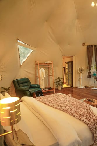 Glamorous Presidential Suite