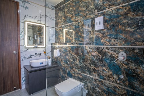 Trio’s Top | 1-BHK Pet-friendly Apartment with patio and Outdoor lounge Area