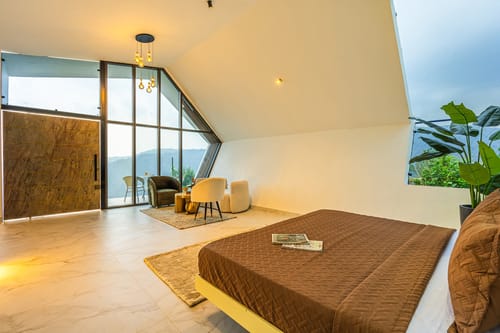 Luna Nova W/ Outdoor Pool - Ranikhet