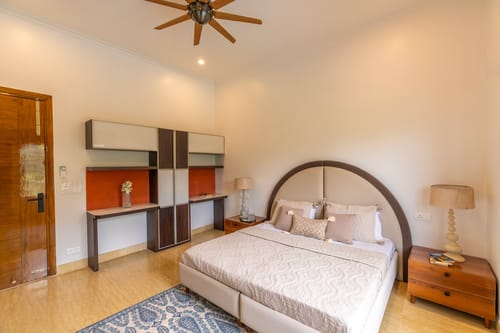 Imperial Isle - Sohna w/ Pool