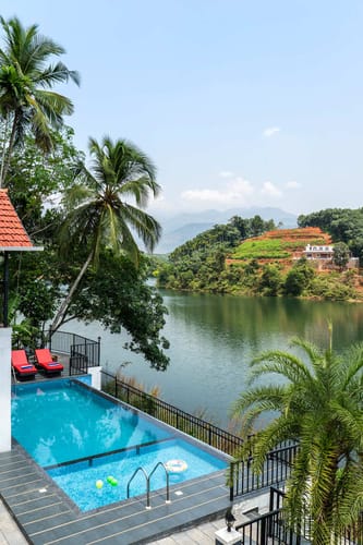 Lagoons Villa - Peruvannamuzhi