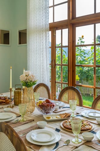 The Oakridge W/ Jacuzzi