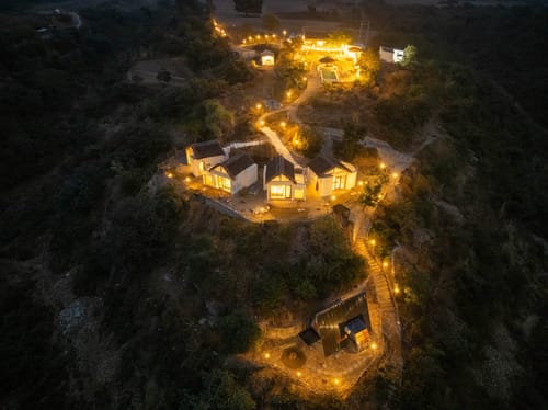 Palaash @ Artisanal Heights w/ Jacuzzi and Infinity Pool