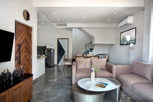 Tarika’s Earth Villa