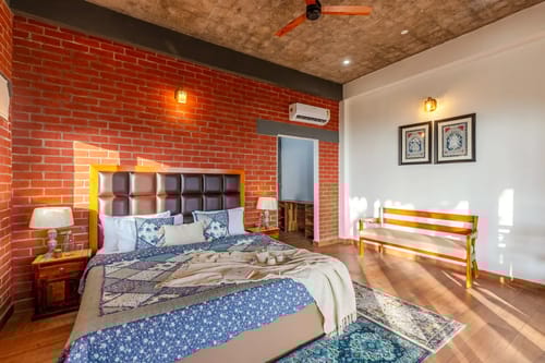 Monte Heights | Tranquil 6-BHK Getaway With Garden, Patio, Gazebo & Scenic Views