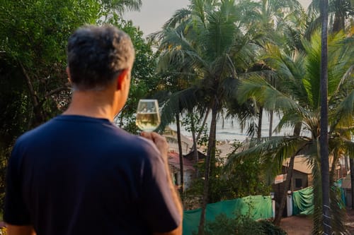 House of Neptune | 3-BHK Retreat with Gazebo & Bar | 10 mtrs from Ashwem Beach