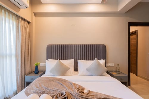 Veera Marina | 3-BHK Penthouse With Terrace, Common Pools & Lift, Near Candolim Beach