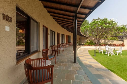 Lush Villa - Igatpuri