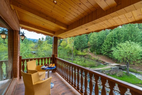 Teak @ Swiss Chalet - Tangmarg - 3BR