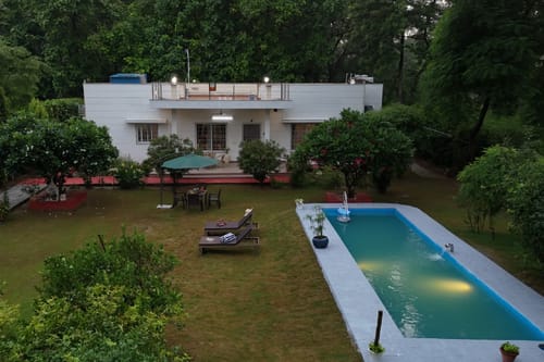 Daffodil | Pet-friendly 3-BHK Villa With Pvt Pool & Garden 