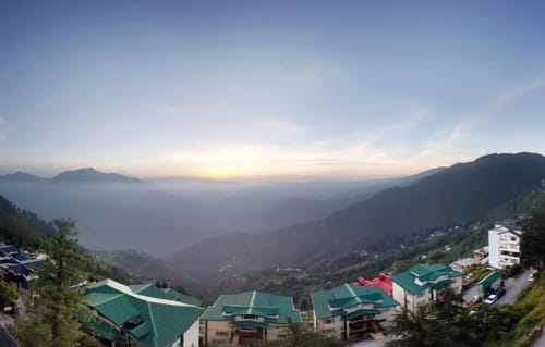 The Cloudberry | Cozy Hill Retreat with Balcony & Heated Interiors