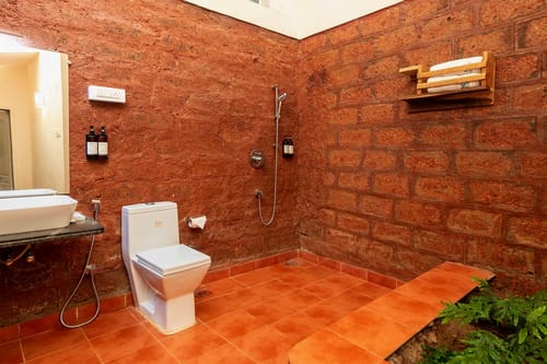 The Conservancy Bungalow - Koyananagar