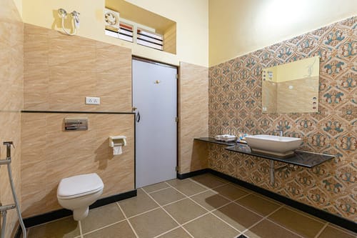 Robusta @ Misty Barn - Oodsey