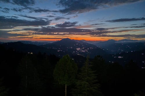 Nirvana Dhar - Book Individual Cottages