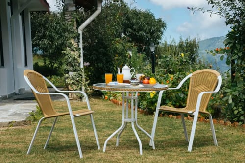 The Clairmont Cottage