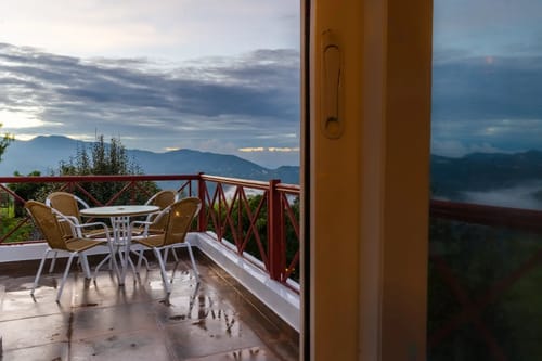 The Clairmont Cottage