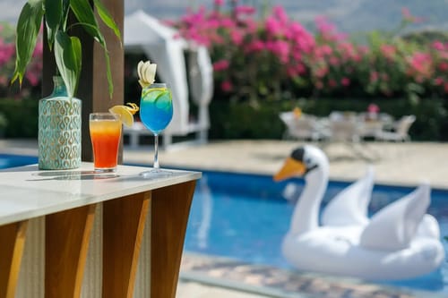 Le Sutra Great Escapes - Geometrica