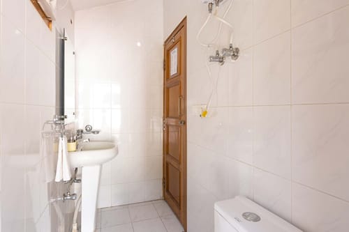 PleasantVille - Nahan