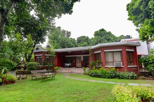 Doon Garden Villa