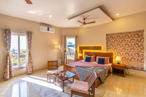 Willow @ Address by the Khul