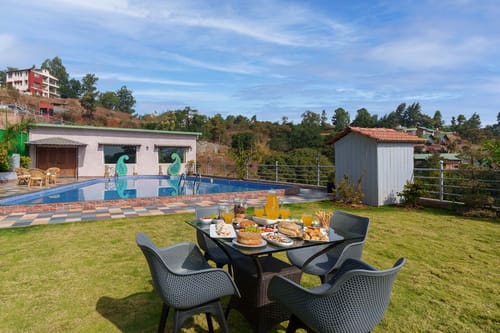 Lawn House @ Sula Wada