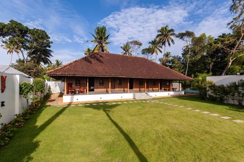 Breeze @ Waves By Tarangi