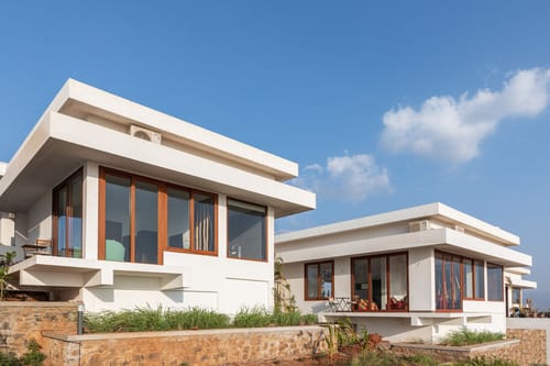 Pearl @ Sunset On The Lake - Igatpuri