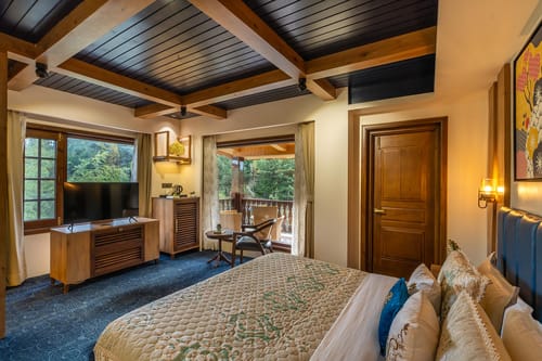 Teak @ Swiss Chalet - Tangmarg - 3BR