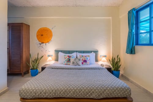 Kaia @ Villa Thalassa