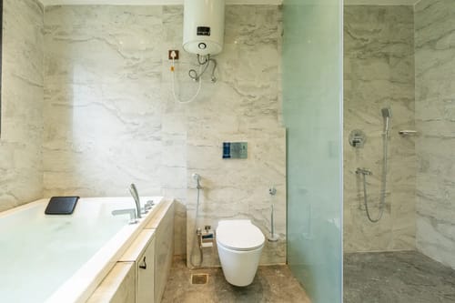 Sukh Saklana Haveli: Suites