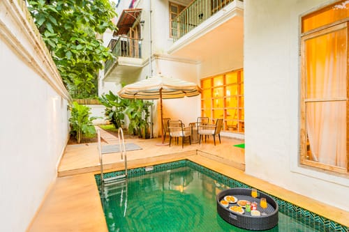 Amayah Rasa | 4-BHK Opulent Villa With Steam Room, Open Shower, Private Pool & Lift