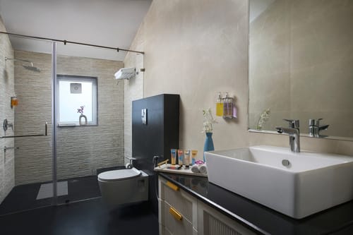 Tarika’s Earth Villa