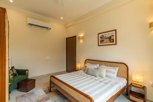 The Mira House w/ Pool