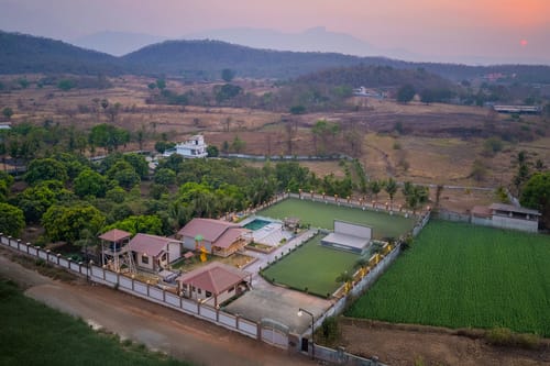 Aura Farmstay