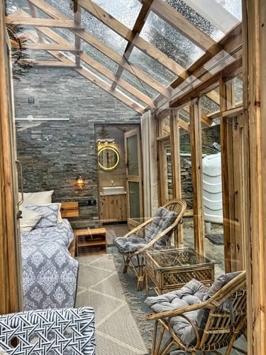 Luar Chalet, Itsy Bitsy Cabin