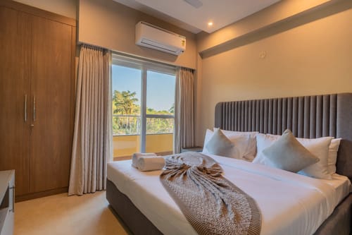 Veera Marina | 3-BHK Penthouse With Terrace, Common Pools & Lift, Near Candolim Beach