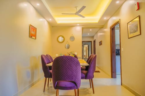 Veera Marina | Charming 3-BHK Apt Near Candolim Beach With Common Pools & Lift