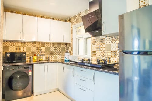 Veera Marina | Charming 3-BHK Apt Near Candolim Beach With Common Pools & Lift