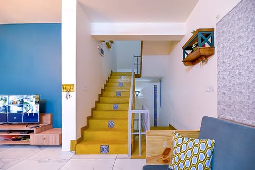 Room 1 @ Agastya Villa