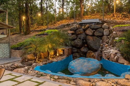 The Woods: Pine Villa